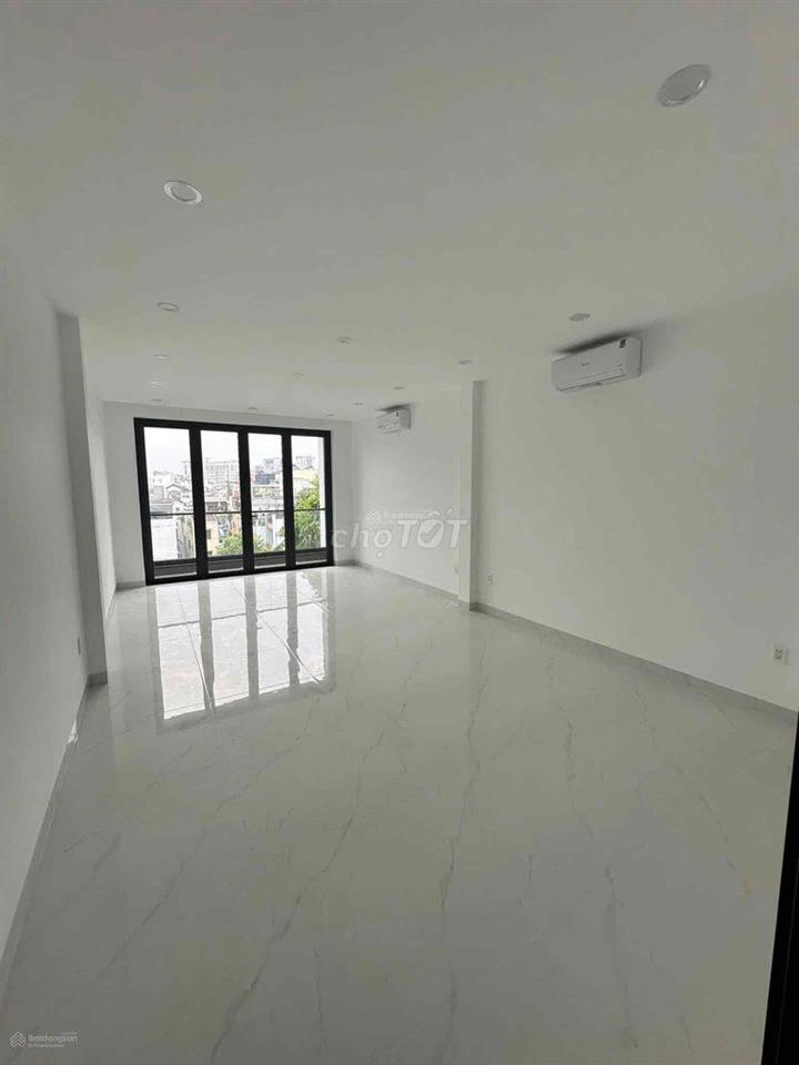 NHÀ MỚI XÂY | MẶT TIỀN CỐNG QUỲNH- NGAY SÁT BÙI VIỆN - CÓ THANG MÁY Q1