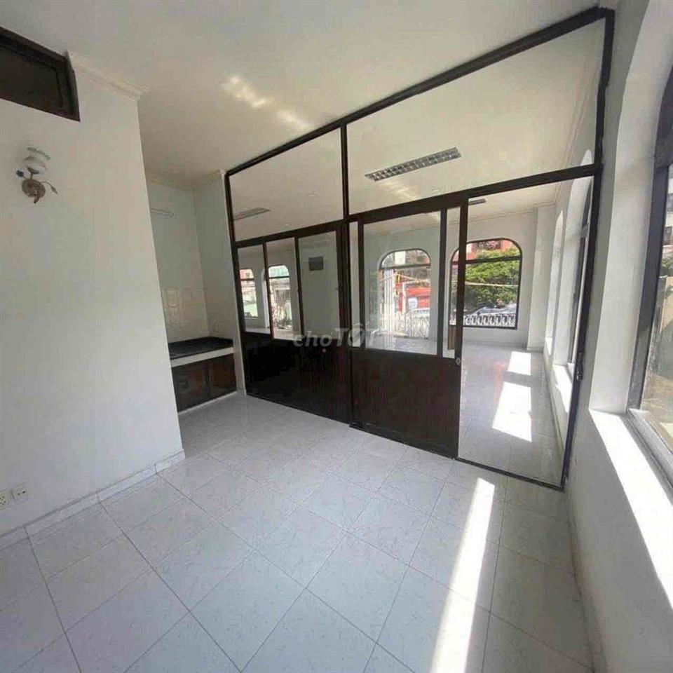 SHOPHOUSE - MẶT TIỀN UNG VĂN KHIÊM - TÂN CẢNG - 110m2 - Bình Thạnh!!