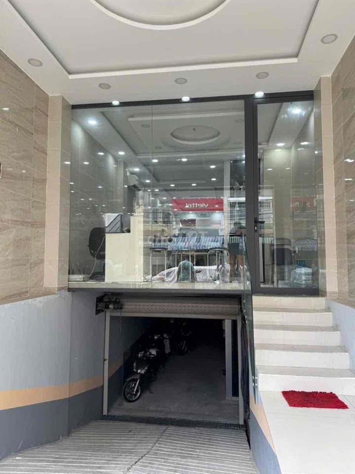 TOÀ NHÀ CÓ THANG MÁY !! MỚI XÂY NGUYỄN GIA TRÍ - Bình Thạnh