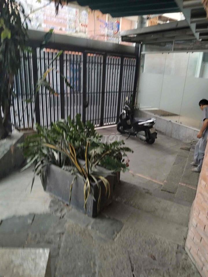 CHO THUÊ BIỆT THỰ - GÓC 2MT NGAY TRUNG TÂM QUẬN PHÚ NHUẬN !!!