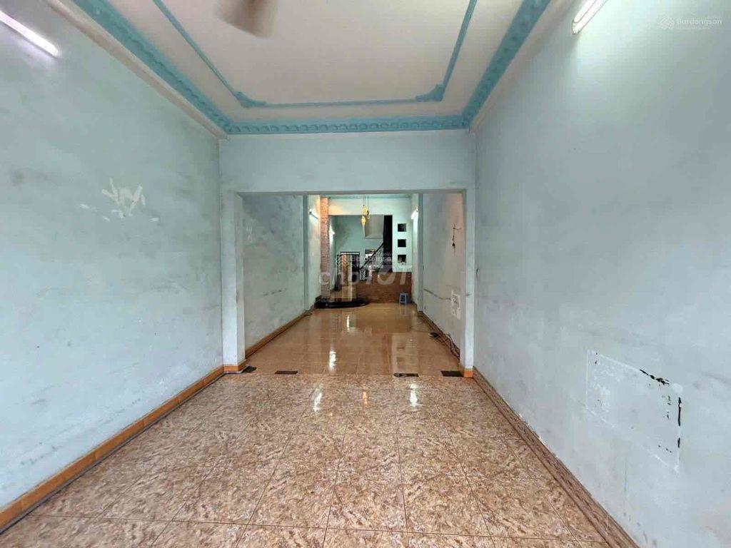 CHO THUÊ [ MẶT TIỀN CỘNG HOÀ - NGANG 12M] NGAY TRUNG TÂM THƯƠNG MẠI