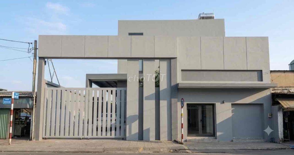 VILLA SÂN VƯỜN !! NGAY MẶT TIỀN PHẠM VĂN ĐỒNG - THỦ ĐỨC !!