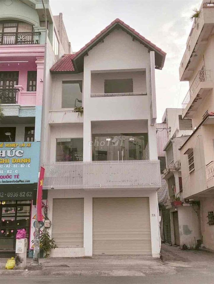 GÓC 2MT MẶT TIỀN HOÀNG HOA THÁM - NGAY TRUNG TÂM QUẬN BÌNH THẠNH !!