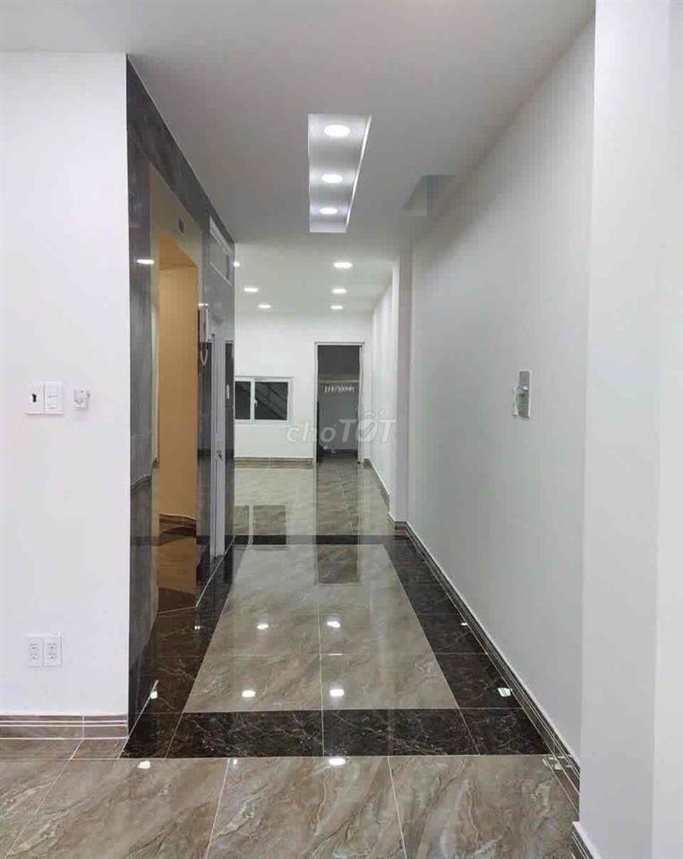 TOÀ NHÀ MẶT TIỀN LÊ QUANG ĐỊNH- NGAY CHỢ BÀ CHIỂU - Q BÌNH THẠNH !!!