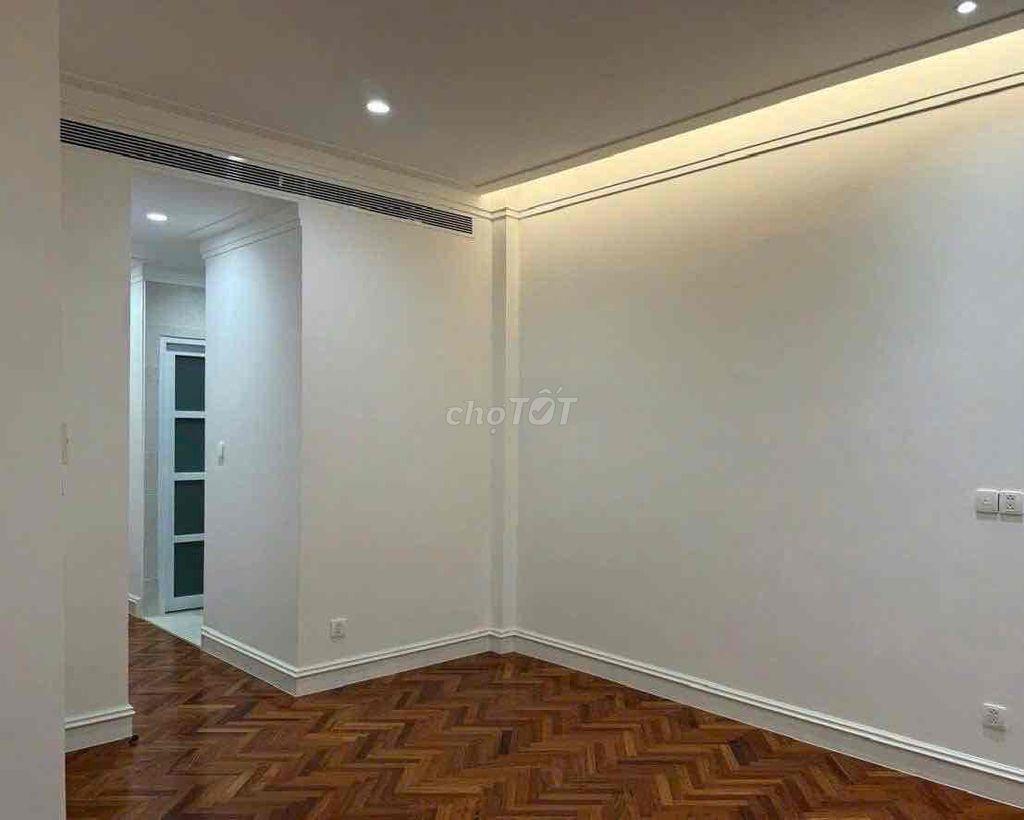 BIỆT THỰ MỚI XÂY !!! MẶT TIỀN NGAY TRƯỜNG ĐẠI HỌC VĂN HOÁ - THẢO ĐIỀN