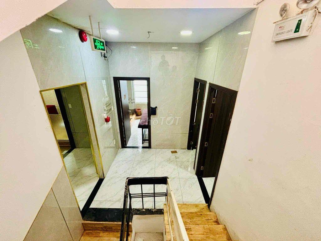 CHO THUÊ MT ĐƯỜNG LƯƠNG HỮU KHÁNH QUẬN 1