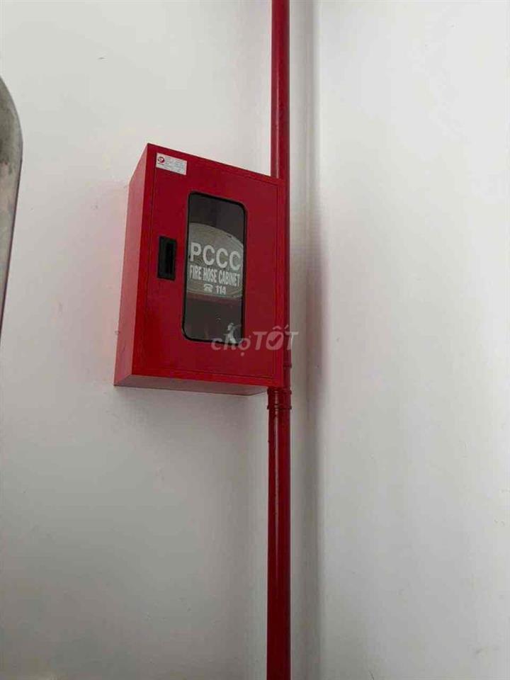 CHO THUÊ NHÀ MẶT TIỀN ĐỀ THÁM QUẬN DT GẦN 600m2