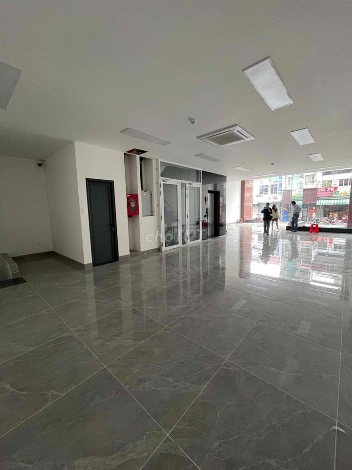 CHO THUÊ TOÀ NHÀ MẶT TIỀN QUẬN 6 DTSD 800m2
