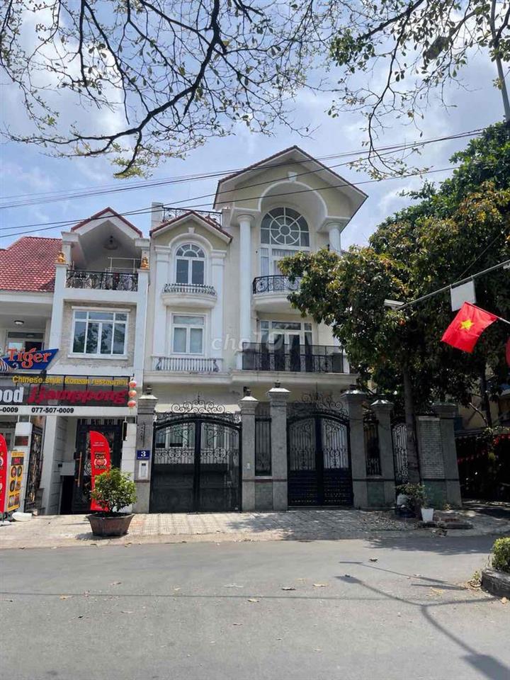 CHO THUÊ BIỆT THỰ THÁI THUẬN Q2 DTSD 600m2