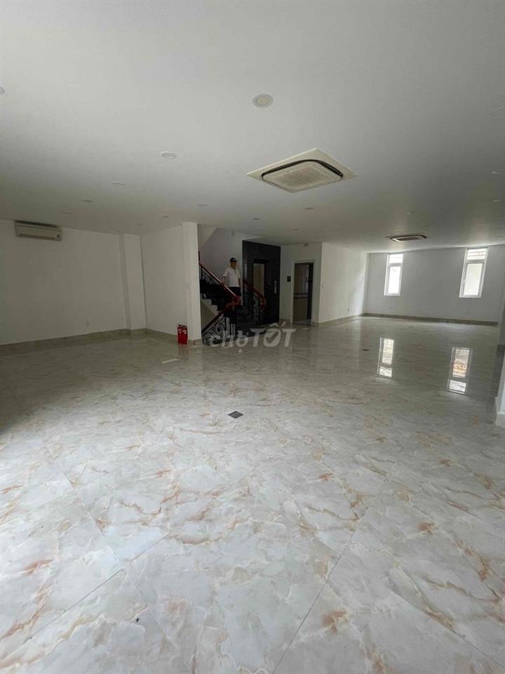 CHO THUÊ BIỆT THỰ THÁI THUẬN Q2 DTSD 600m2
