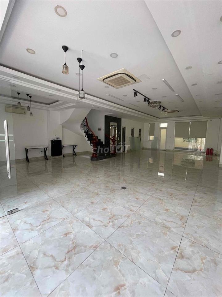CHO THUÊ BIỆT THỰ THÁI THUẬN Q2 DTSD 600m2