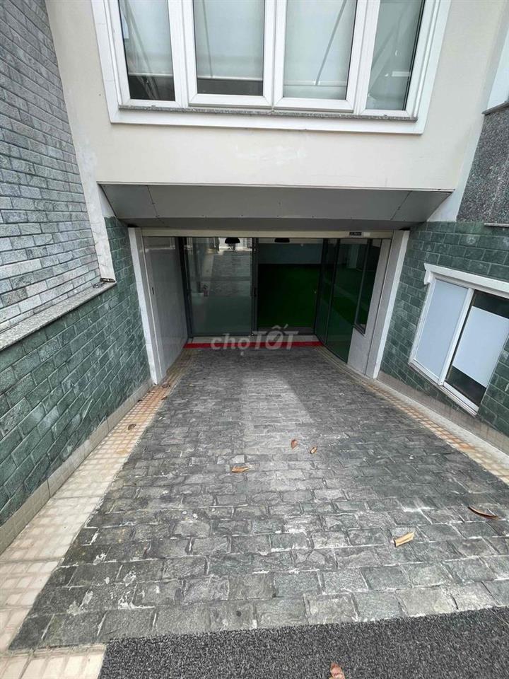 CHO THUÊ BIỆT THỰ THÁI THUẬN Q2 DTSD 600m2