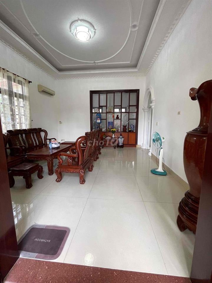CHO THUÊ BIỆT THỰ 2MT THẢO ĐIỀN DTSD 700m2