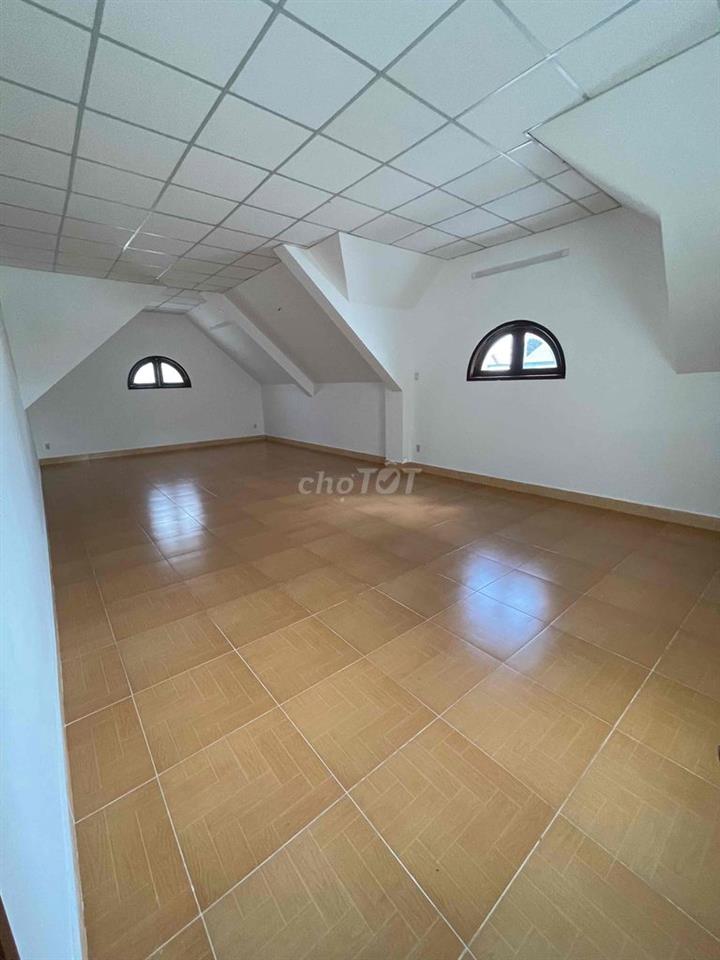 CHO THUÊ BIỆT THỰ 2MT THẢO ĐIỀN DTSD 700m2