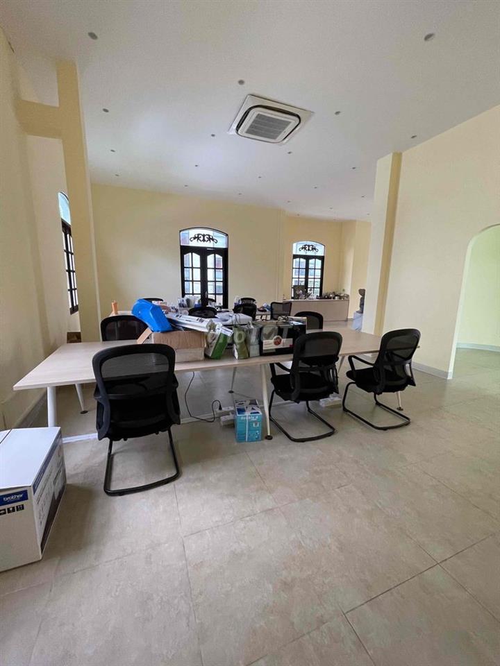 CHO THUÊ BIỆT THỰ MẶT TIỀN THẢO ĐIỀN DTSD 900m2