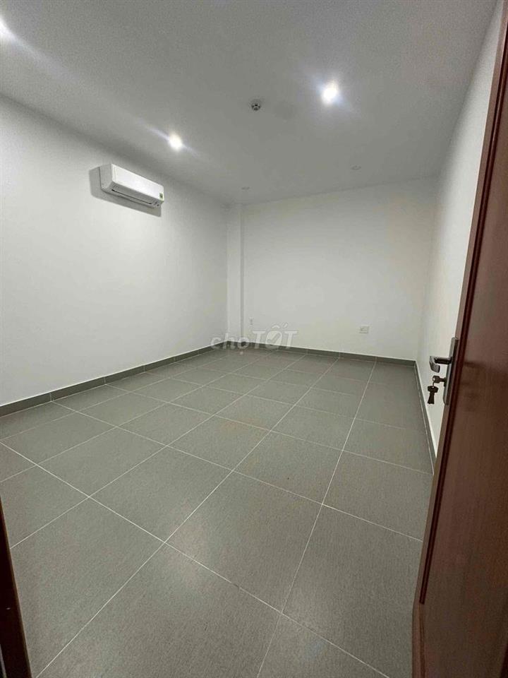 CHO THUÊ GÓC 2MT TẠ HIỆN Q2 DTSD 700m2