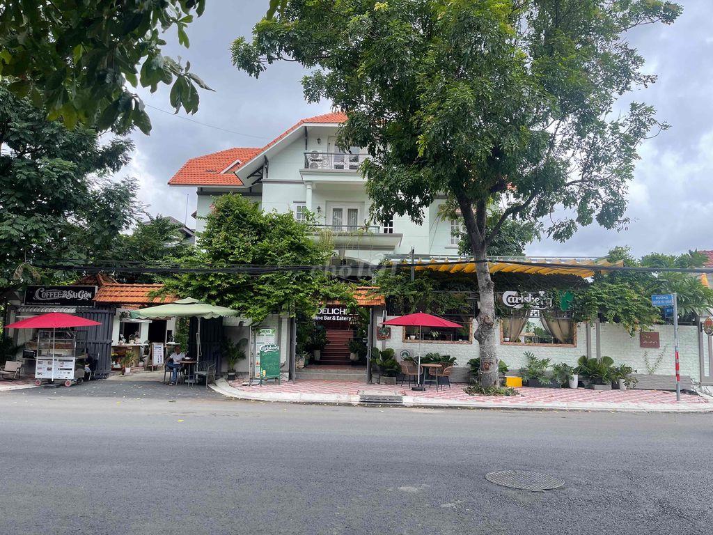 CHO THUÊ BIỆT THỰ GÓC NGUYỄN VĂN HƯỞNG THẢO ĐIỀN DTSD 800m2
