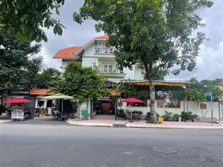 CHO THUÊ BIỆT THỰ GÓC NGUYỄN VĂN HƯỞNG THẢO ĐIỀN DTSD 800m2