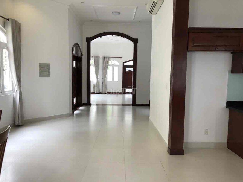 CHO THUÊ BIỆT THỰ KHU THẢO ĐIỀN QUẬN 2 DTSD 700m2