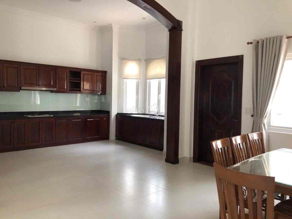 CHO THUÊ BIỆT THỰ KHU THẢO ĐIỀN QUẬN 2 DTSD 700m2