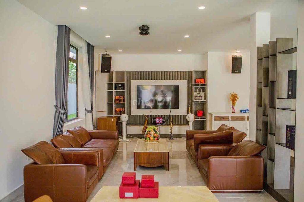 CHO THUÊ BIỆT THỰ SIÊU ĐẸP THẢO ĐIỀN Q2 DTSD 1000m2