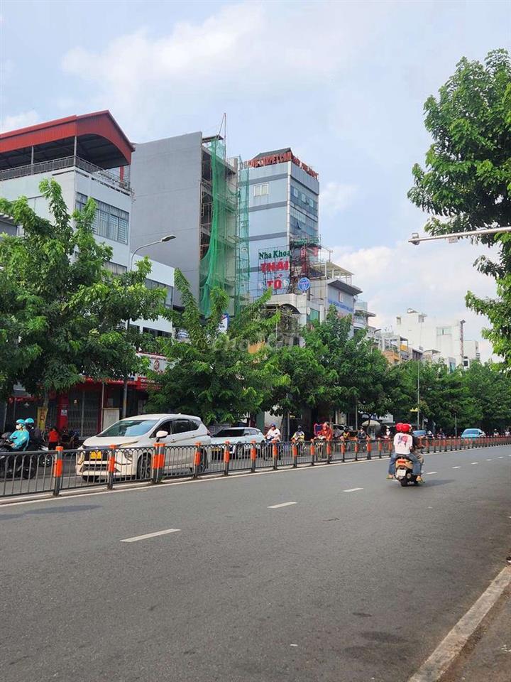​💣 SIÊU PHẨM MT NGUYỄN CHÍ THANH Q10 – NGANG 7M NHÀ MỚI –  70TR/THÁNG