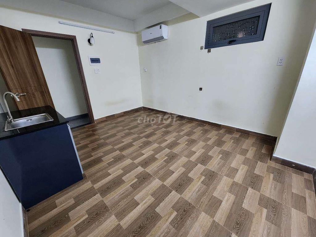 Phòng trọ tầng trệt đường C1 Cộng Hòa