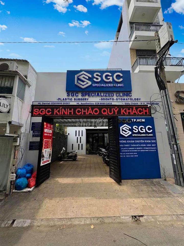 DT 8 x35m 1 Trệt 3Lầu Thang Máy Sàn Trống Suốt