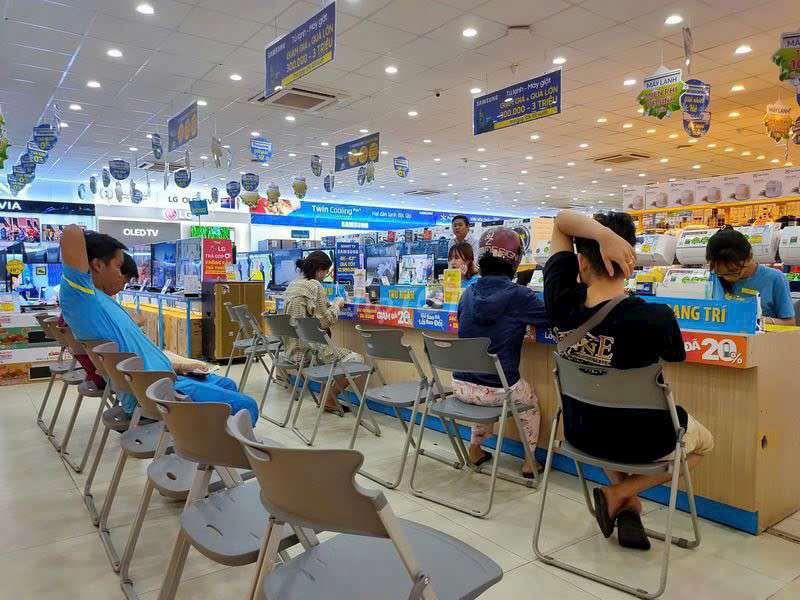 Mb Trệt 800m2 Trống Suốt  có PCCC