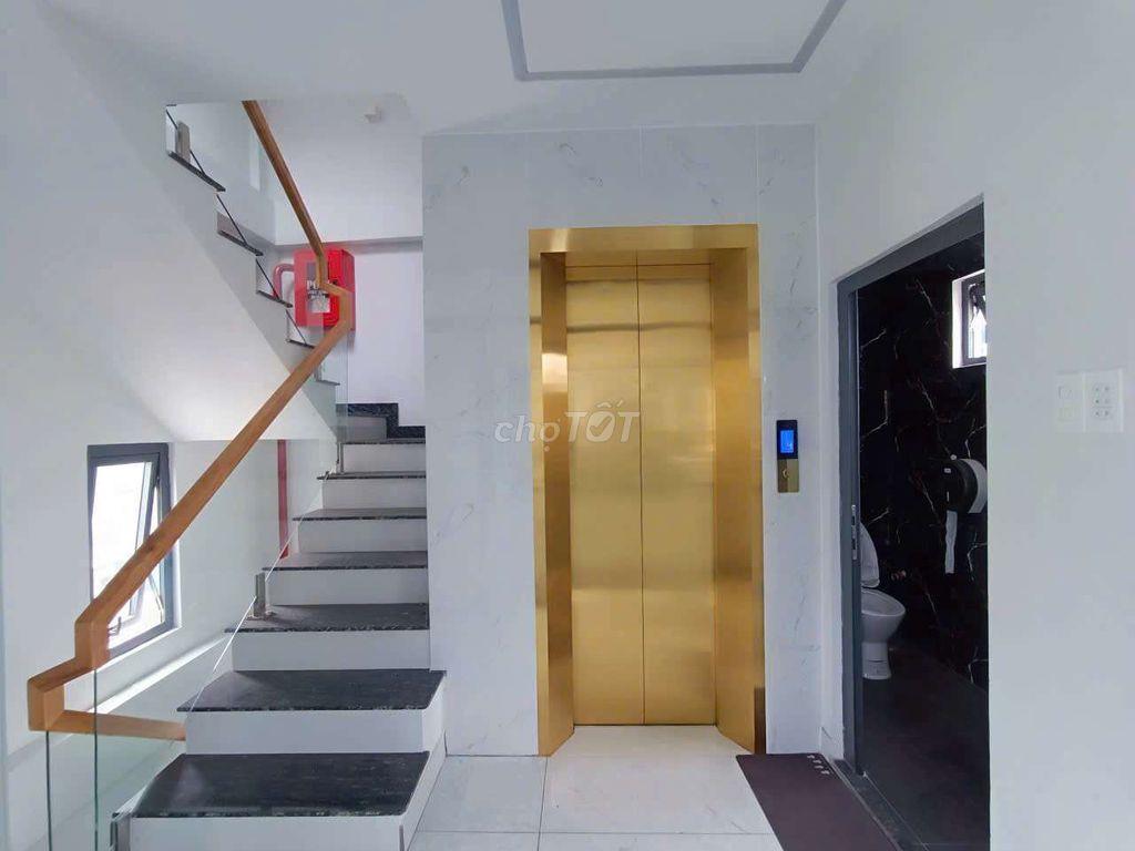 DT : 5 x 13m 1 Trệt 5 Lầu Thang Máy PCCC * Sàn Trống Suốt *