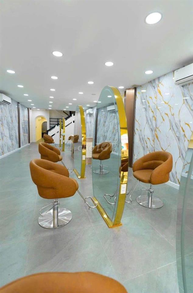 DT : 6 x 20m 1 Trệt 1 Lầu