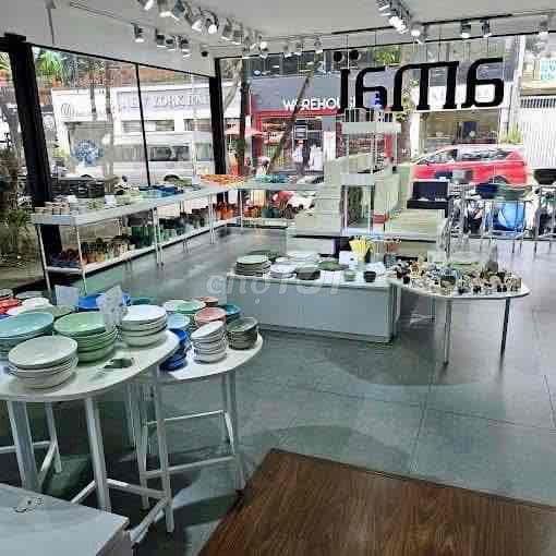Mặt Bằng Trống Suốt - Mặt Tiền Xuân Thuỷ, P.Thảo Điền, Quận 2