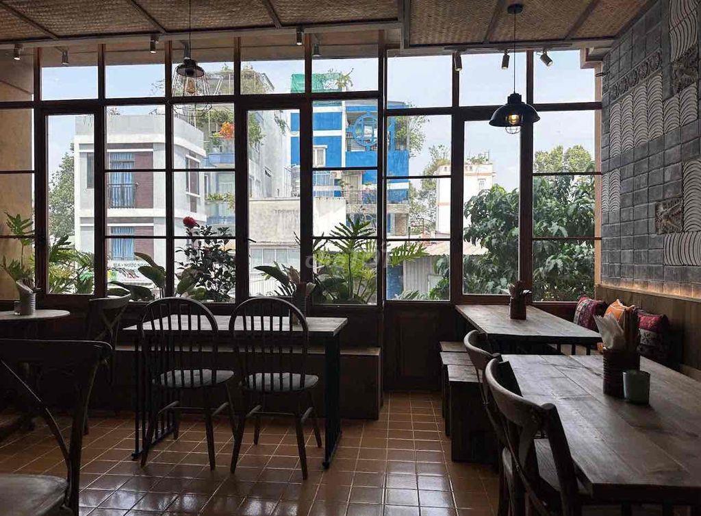 Ngang 6m - Mặt Tiền Đường Mai Thị Lựu - Quận 1