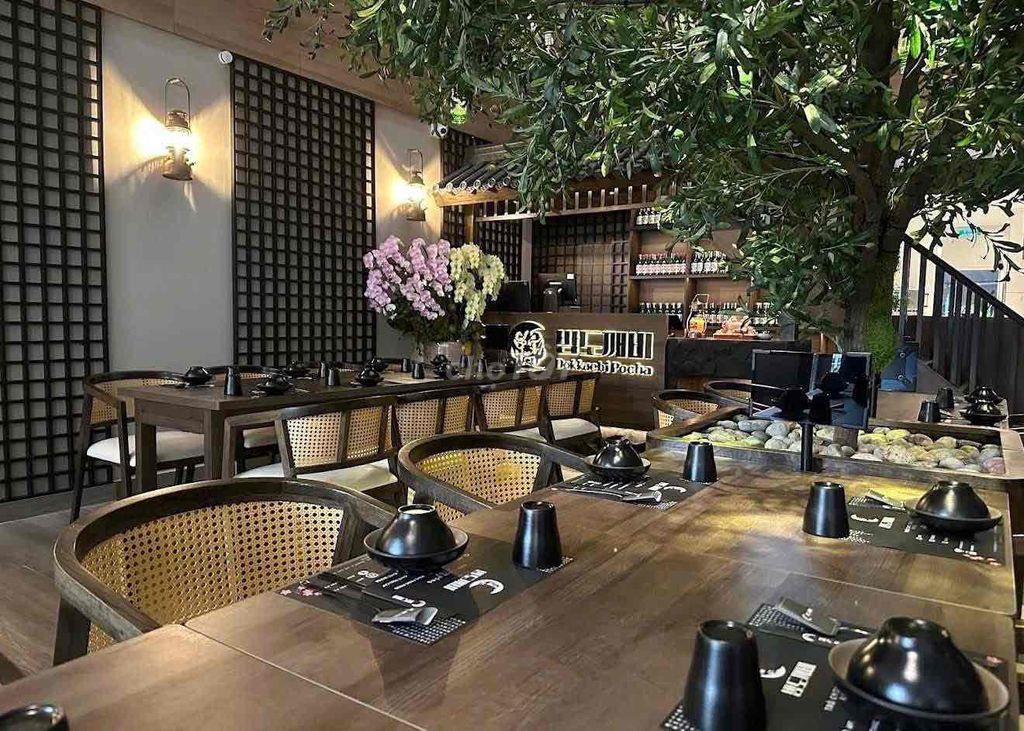 Ngang 10m - Villa Sân Vườn Đường Ngô Quang Huy, Quận 2