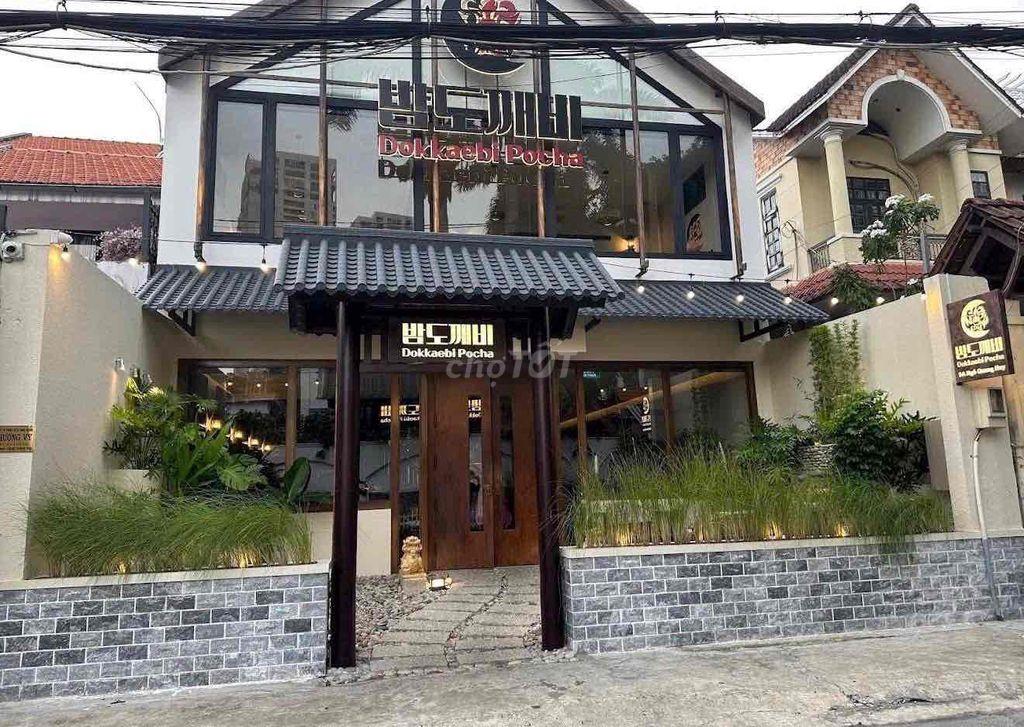 Ngang 10m - Villa Sân Vườn Đường Ngô Quang Huy, Quận 2
