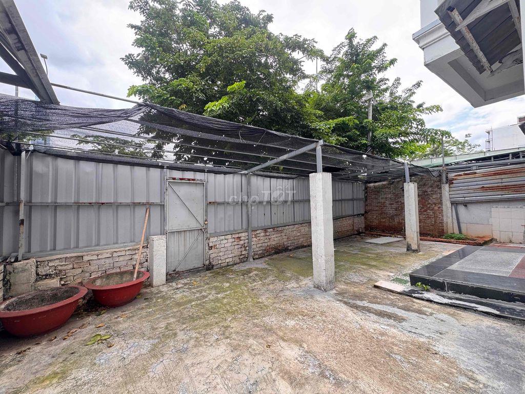 Villa Góc 2 Mặt Tiền Số 2 Nguyễn Văn Hưởng - View Sông Sài Gòn, Quận 2
