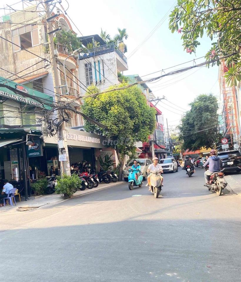 Ngang 8m - Góc 2 Mặt Tiền Đường Nguyễn Gia Trí, Bình Thạnh