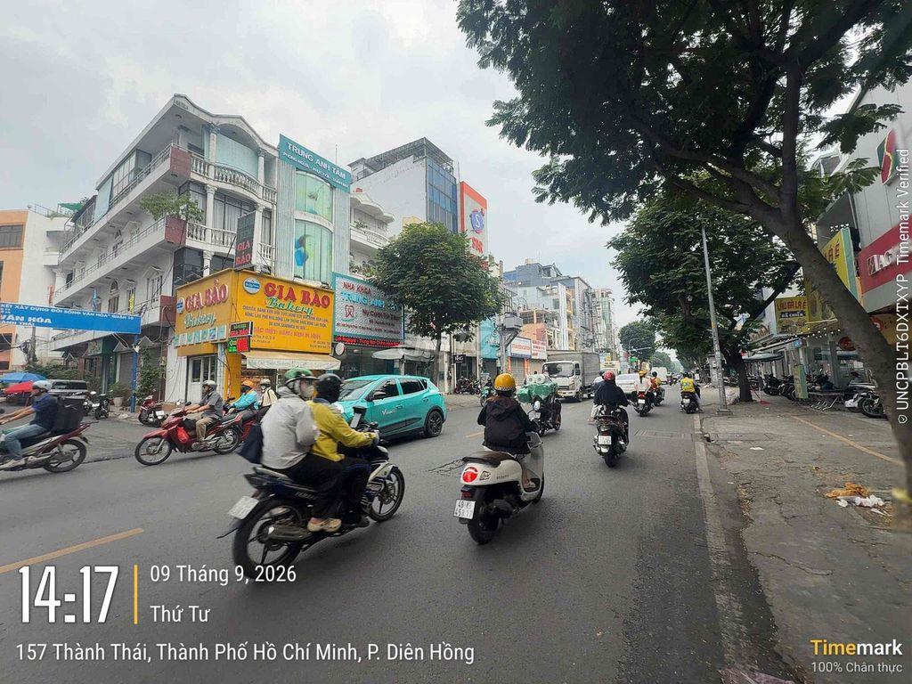 Góc 2 Mặt Tiền - Thành Thái ( Đoạn đẹp ), Quận 10