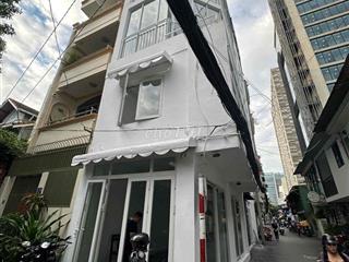 🔥 Sang Quán Cafe Góc 2 Mặt Tiền Cao Thắng, Quận 3