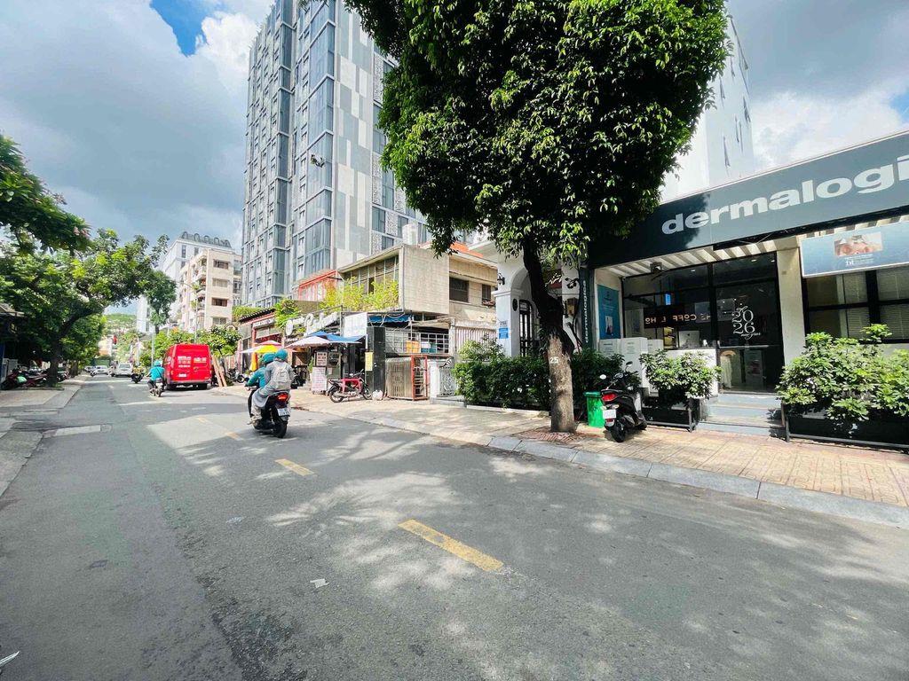 Cho thuê mặt bằng kinh doanh vị trí đẹp tại 29A Ngô Thời Nhiệm, Phường