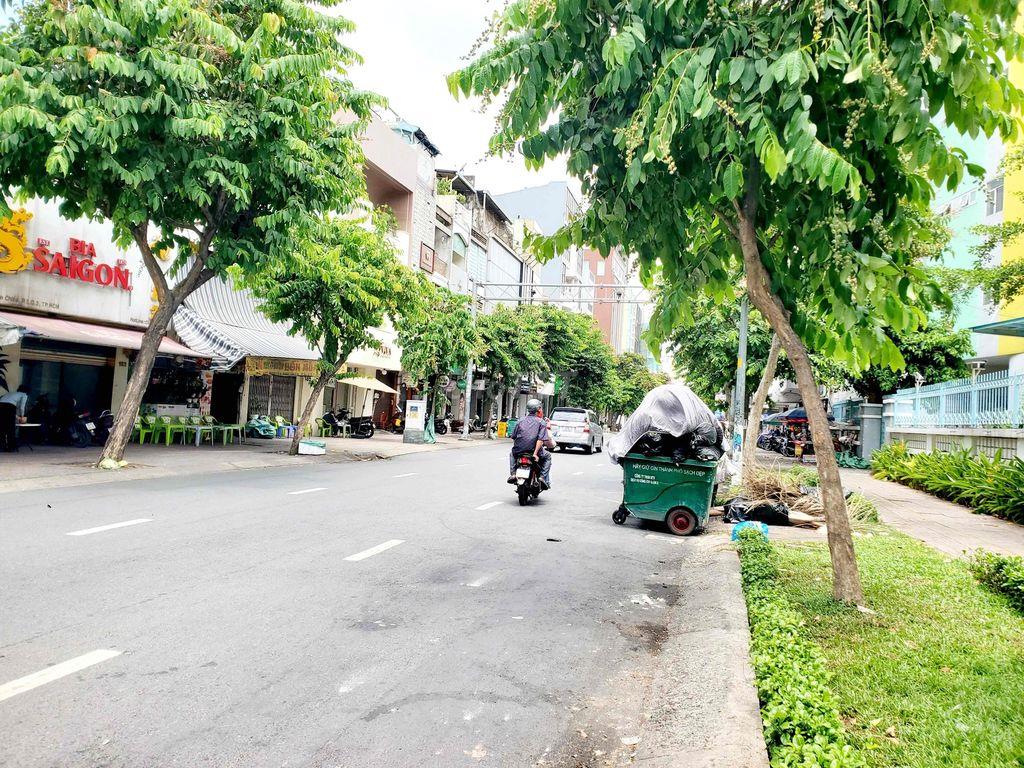 CHO THUÊ NHÀ MẶT TIỀN NGUYỄN ĐÌNH CHIỂU, QUẬN 3