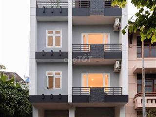 🏡 CHO THUÊ VILLA CAO CẤP 7 PHÒNG NGỦ – HỒ BƠI SÂN THƯỢNG