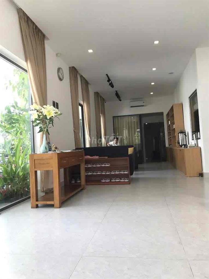 Cho thuê nhà mặt tiền đường Xuân Thủy, vị trí đẹp tại khu Thảo Điền, p