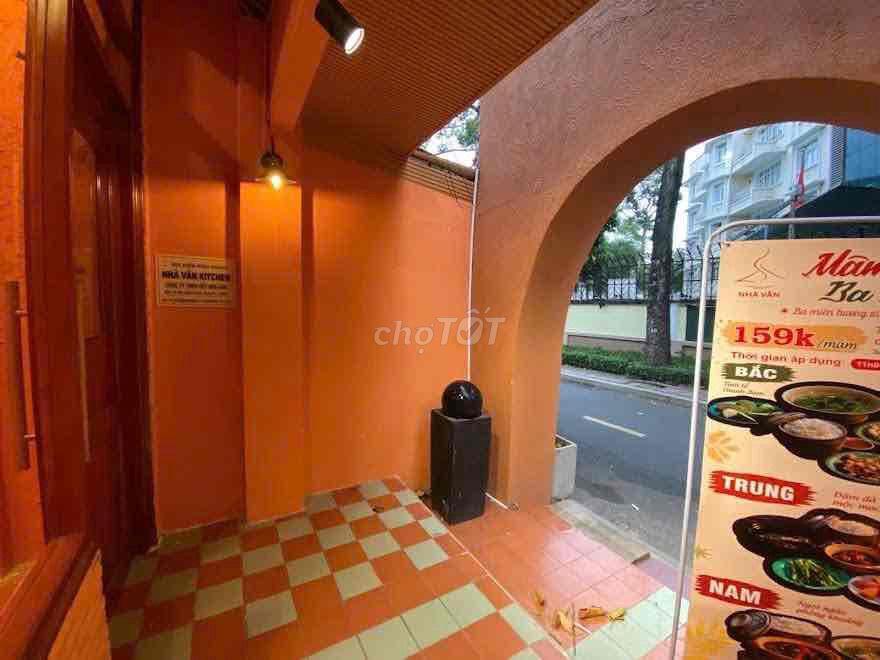 CHO THUÊ NHÀ MẶT TIỀN HỒ XUÂN HƯƠNG, QUẬN 3