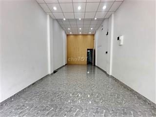 Mặt Tiền Phan Văn Trị 4x18m Trống Suốt 150m2 Có 1 Gác Có Sân Đậu Xe