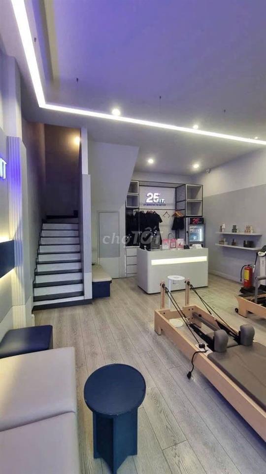 Mặt Tiền Góc Ngã 4 Phan VĂn Trị - Phạm Văn Đồng 5 Tầng 250m2 Nhà Mới
