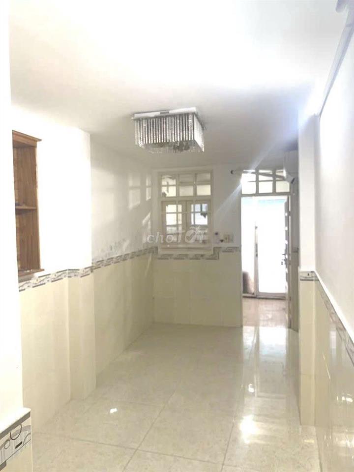 Mặt Tiền Bạch Đằng BÌnh Thạnh 150m2 Có 3 Lầu 4 Phòng Gần Chợ Bà Chiểu 