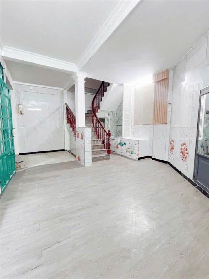 Mặt Tiền Đoàn Thị Điểm Ngang 8m Có 2 Lầu Gần Phan Đăng Lưu Chỉ 19Tr