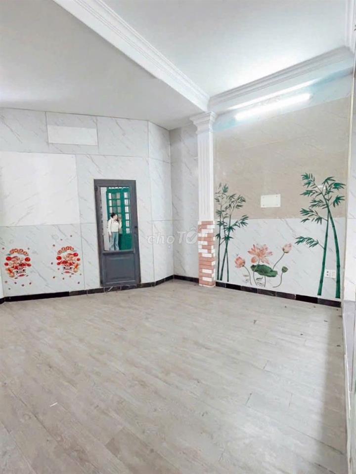 Mặt Tiền Đoàn Thị Điểm Ngang 8m Có 2 Lầu Gần Phan Đăng Lưu Chỉ 19Tr