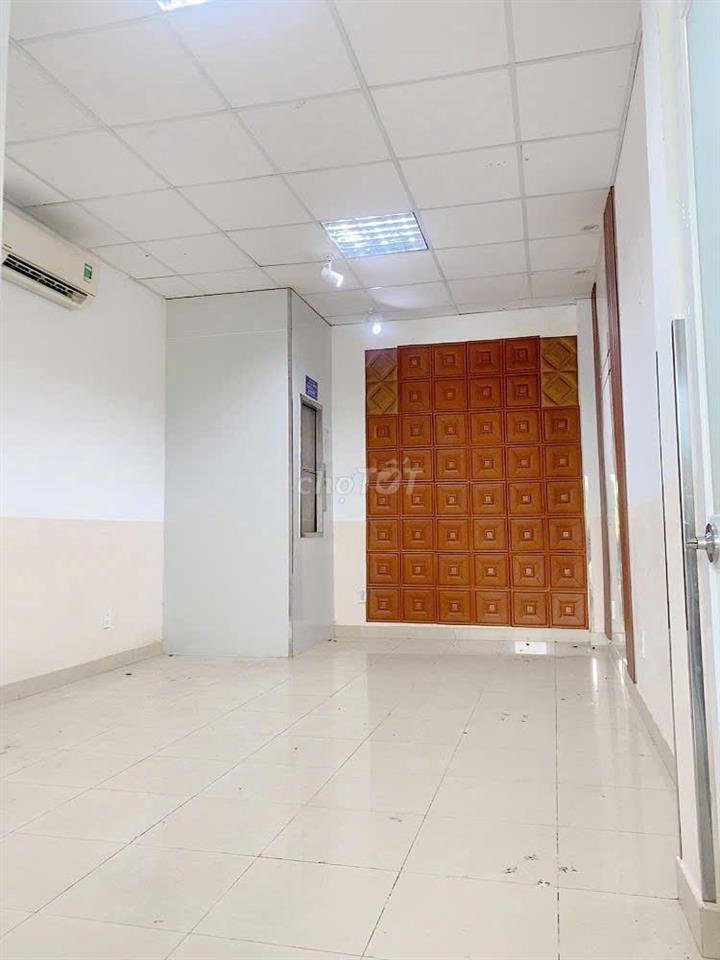 Mặt Tiền Hồng Hà 280m2 dtsd Tân Bình gần đường Bạch Đằng sát Sân Bay